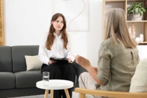 Hiring Licensed or Associate Therapist - Growing Minds Mental Health Services